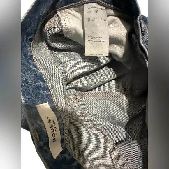 Moussy Vintage Denim Kelley Tapered Distressed Raw Hem Jeans, pre-owned, size 25 - Picture 9 of 16
